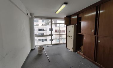 Oficina 104 M2. Piso Entero En Av. Corrientes
