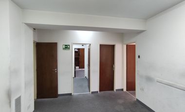 Oficina 104 M2. Piso Entero En Av. Corrientes