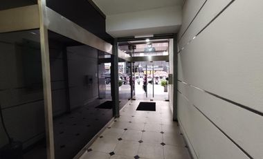 Oficina 104 M2. Piso Entero En Av. Corrientes