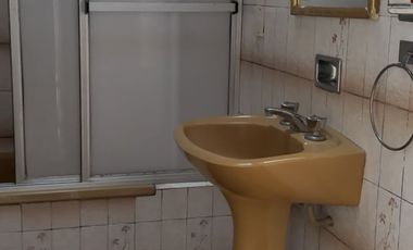 Casa en alquiler de 4 dormitorios c/ cochera en La Plata