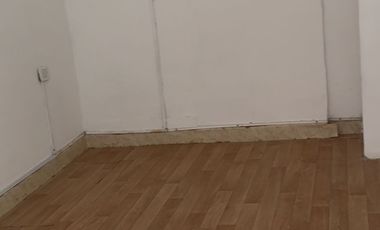 Casa en alquiler de 4 dormitorios c/ cochera en La Plata