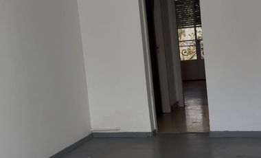 Casa en alquiler de 4 dormitorios c/ cochera en La Plata