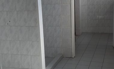 Casa en alquiler de 4 dormitorios c/ cochera en La Plata