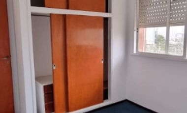 Departamento en alquiler en Lanus Oeste