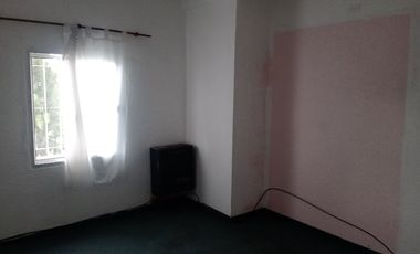 Departamento en alquiler en Ezpeleta Este