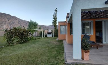 VENTA VILLA TACU- 2 CABAÑAS CON PILETAS- EQUIPADAS