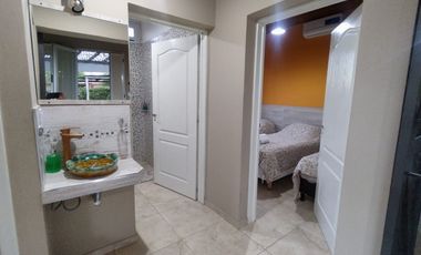 VENTA VILLA TACU- 2 CABAÑAS CON PILETAS- EQUIPADAS