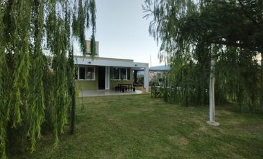 VENTA VILLA TACU- 2 CABAÑAS CON PILETAS- EQUIPADAS