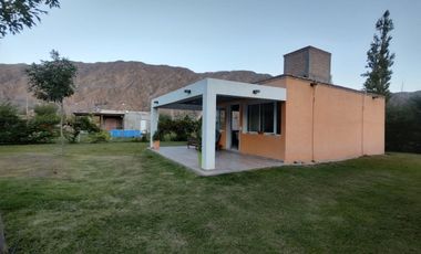 VENTA VILLA TACU- 2 CABAÑAS CON PILETAS- EQUIPADAS