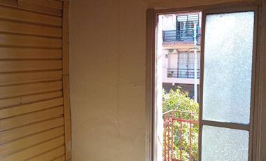 CASA EN VENTA 6 AMBIENTES, FUNCIONAL VILLA LURO