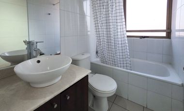 Arriendo Depto. 2D/1B + Est y Bod - Santiago