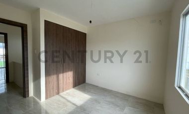 Venta Casa de Estreno en Urbanización Savali, Vía Salitre LadC