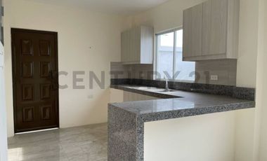 Venta Casa de Estreno en Urbanización Savali, Vía Salitre LadC