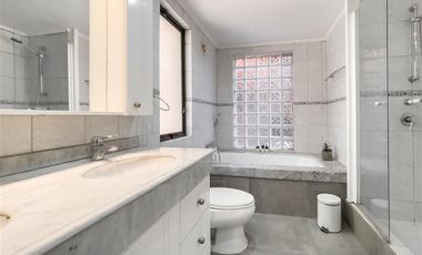 Casa en Arriendo en Camino la Posada, Quinchamali