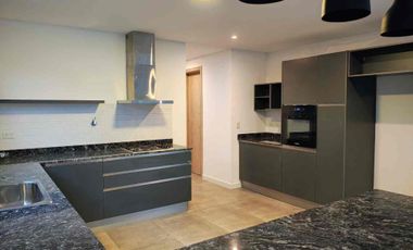 VENTA CASA 5 AMBIENTES EN RUMENCÓ JOVEN