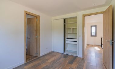 VENTA CASA 5 AMBIENTES EN RUMENCÓ JOVEN