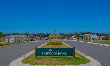 VENTA CASA 5 AMBIENTES EN RUMENCÓ JOVEN