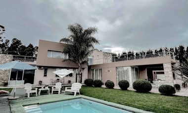 VENTA CASA 3 AMBIENTES BARRIO TIERRAS DEL MAR L67