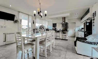 VENTA CASA 3 AMBIENTES BARRIO TIERRAS DEL MAR L67