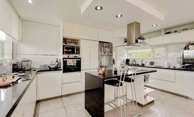 VENTA CASA 3 AMBIENTES BARRIO TIERRAS DEL MAR L67