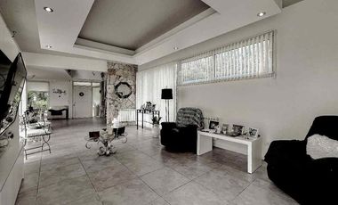 VENTA CASA 3 AMBIENTES BARRIO TIERRAS DEL MAR L67