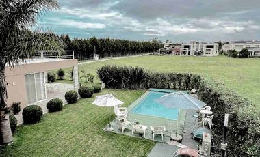 VENTA CASA 3 AMBIENTES BARRIO TIERRAS DEL MAR L67