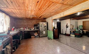 VENTA CASA 6 AMBIENTES MIRAMAR AMPLIO PARQUE