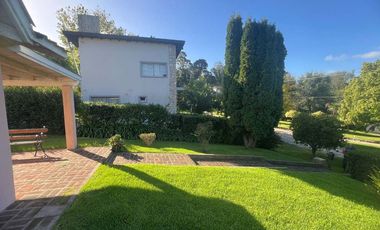 VENTA CASA 5 AMB 2 P GAS OK SIERRA DE LOS PADRES