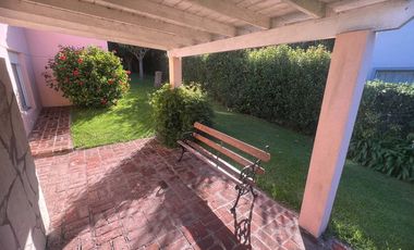 VENTA CASA 5 AMB 2 P GAS OK SIERRA DE LOS PADRES