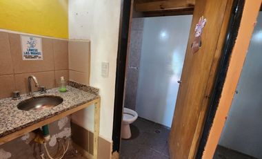 ALQUILER DE SALON COMERCIAL Y CASA