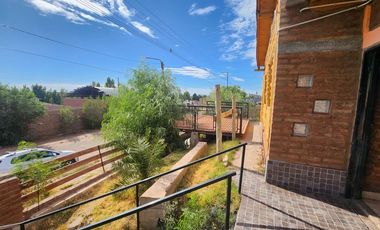 ALQUILER DE SALON COMERCIAL Y CASA