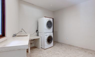VENTA DE CASA 5 RECAMARAS5 BEDROOM BEATIFUL
