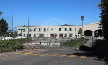 Terreno residencial en venta en Club de Golf los Encinos
