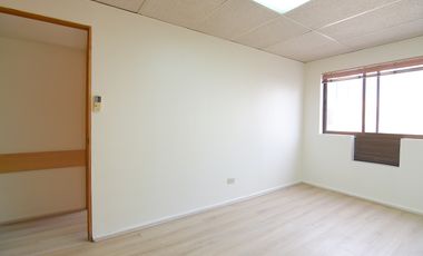 ARRIENDO OFICINA PROFESIONAL  METRO TOBALABA