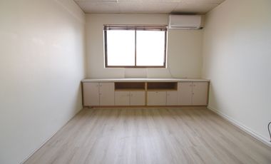 ARRIENDO OFICINA PROFESIONAL  METRO TOBALABA