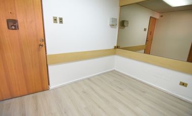 ARRIENDO OFICINA PROFESIONAL  METRO TOBALABA