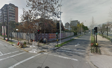 SITIO,  LA MEJOR UBICACION DE PROVIDENCIA UF 76 M2