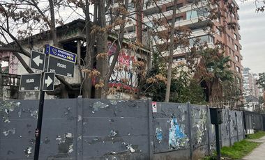 SITIO,  LA MEJOR UBICACION DE PROVIDENCIA UF 76 M2