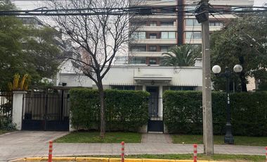 SITIO,  LA MEJOR UBICACION DE PROVIDENCIA UF 76 M2