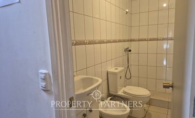 Arriendo ideal uso institucional o comercial en Costanera