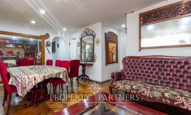 Amplia casa con gran terreno en Villa Macul