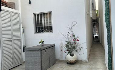 CASA EN VENTA CON ALBERCA EN RESIDENCIAL SENDEROS TORREON, COAHUILA.
