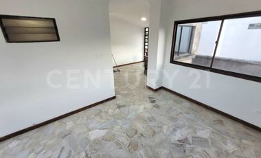 VENDO APARTAMENTO GRANADA NORTE DE CALI PENTH HOUSE DUPLEX