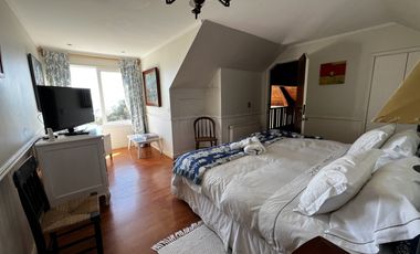 Venta Casa Estilo Inglés en Santo Domingo Tradicional