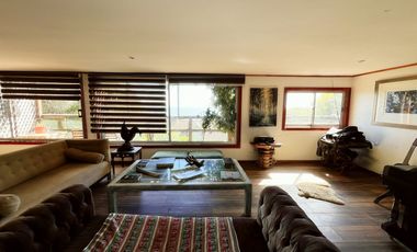 Venta Casa Estilo Inglés en Santo Domingo Tradicional