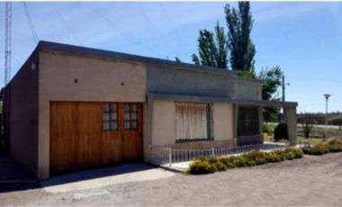 Finca en venta - 2 Dormitorios 1 Baño - 45.000mts2 - Mendoza