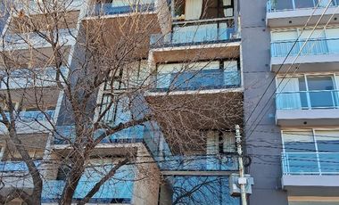 Amueblado - Apto Profesional con Balcón - Parilla y Solarium