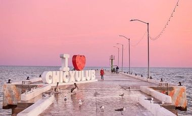 RENTA DE TERRENO EN ESQUINA , FRENTE AL MAR DE CHICXULUB PUERTO, PROGRESO