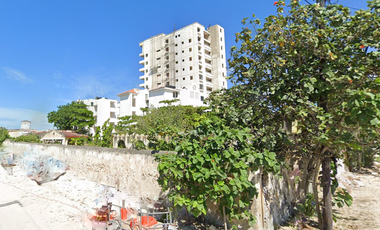 RENTA DE TERRENO EN ESQUINA , FRENTE AL MAR DE CHICXULUB PUERTO, PROGRESO