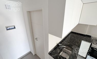 Venta Departamento Villa Luro Monoambiente Balcón Estrenar